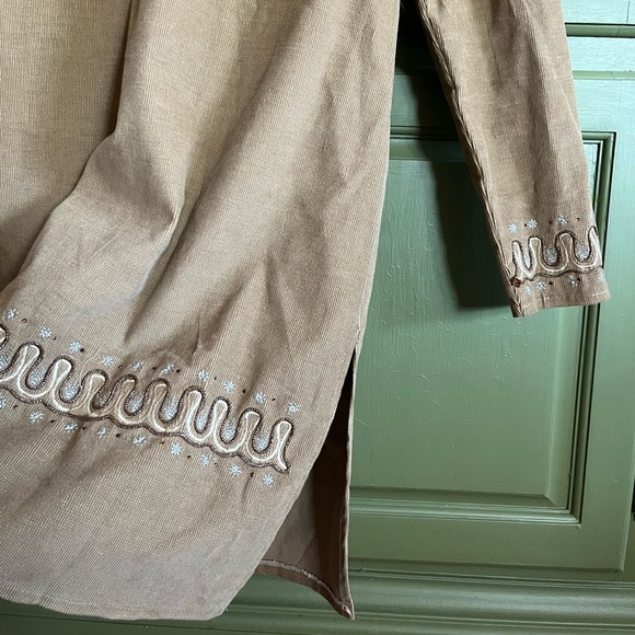 Unique Vintage Ethnic Indian Corduroy Embroidered Tunic Dress - Picture 4 of 6